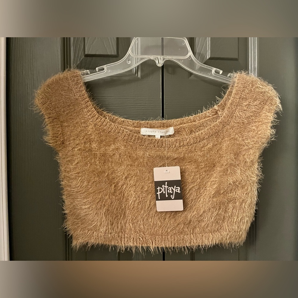 Crop Top - Picture 3 of 6